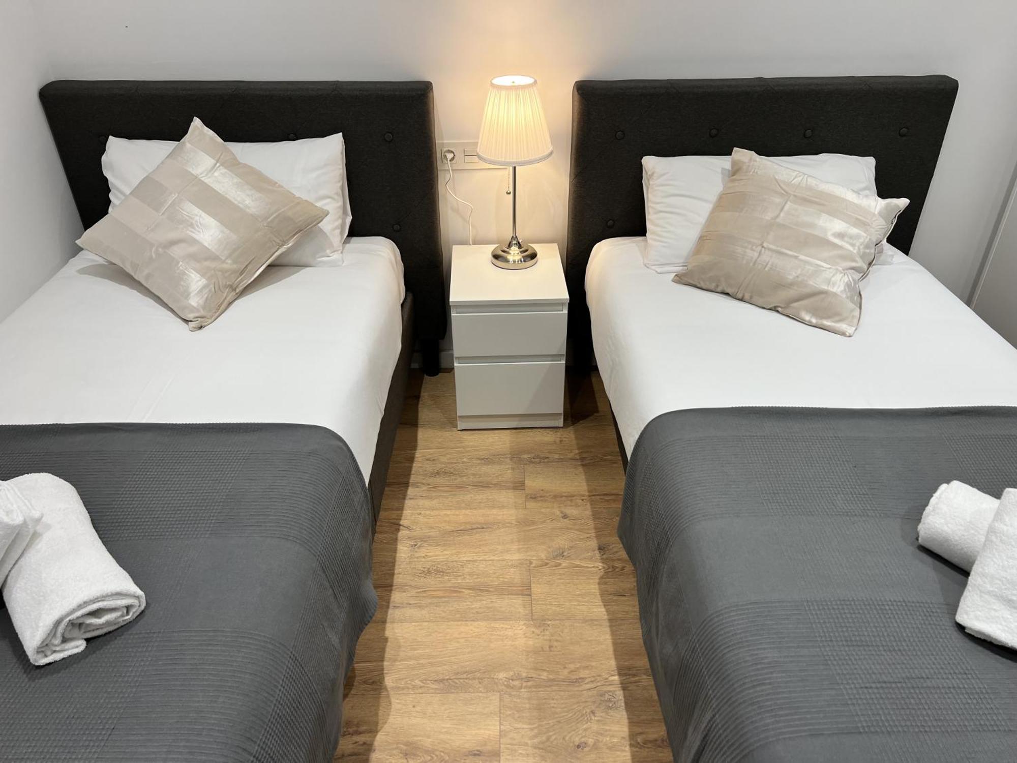 Apartamenticos Plaza Las Armas III Сарагоса Екстер'єр фото